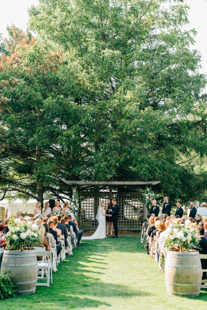 Jack + Carling - An Elegant Knollwood Golf Club Wedding - Kendra Ruth ...